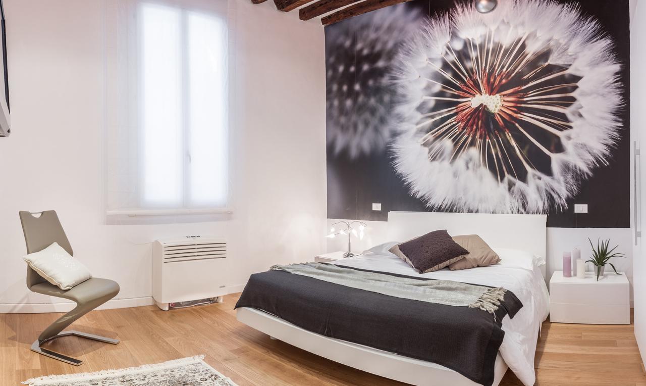 Rialto Apartments Whit Lift Veneza Exterior foto