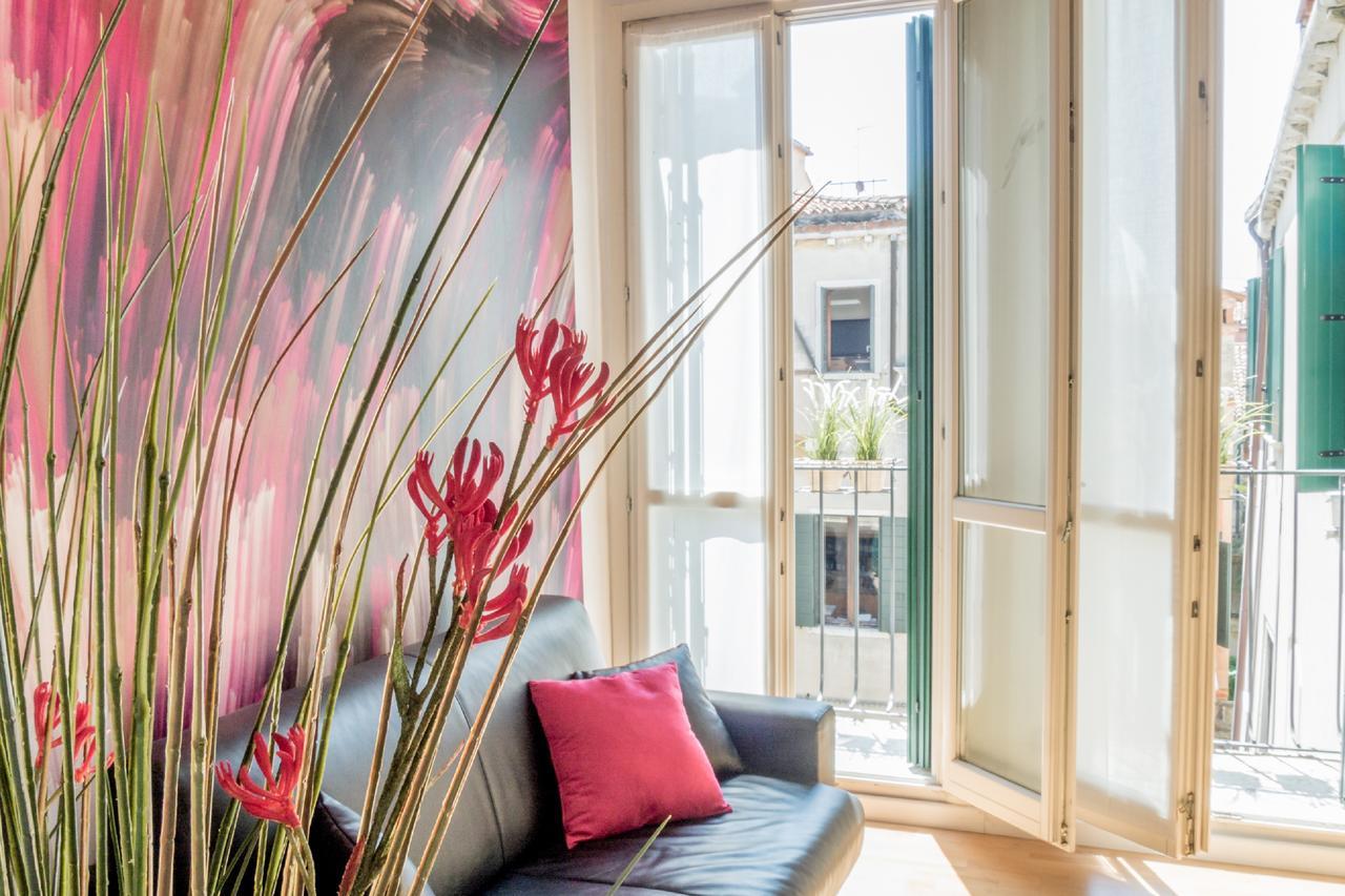 Rialto Apartments Whit Lift Veneza Exterior foto