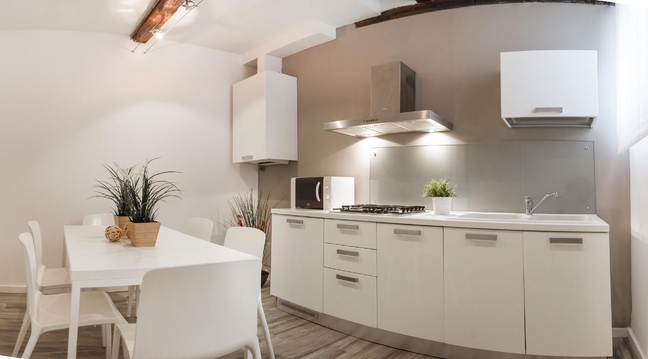 Rialto Apartments Whit Lift Veneza Exterior foto